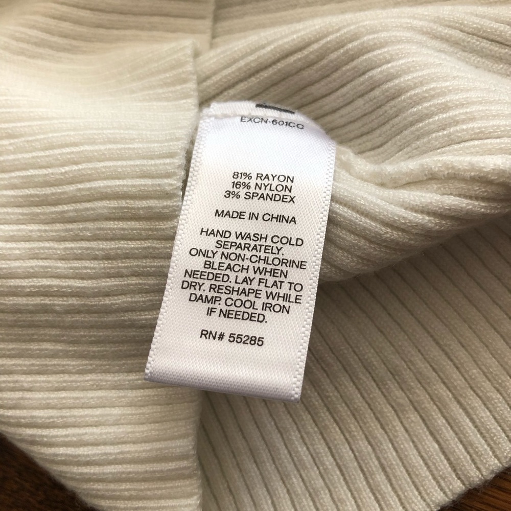 Express | One Shoulder Top - Picture 5 of 6